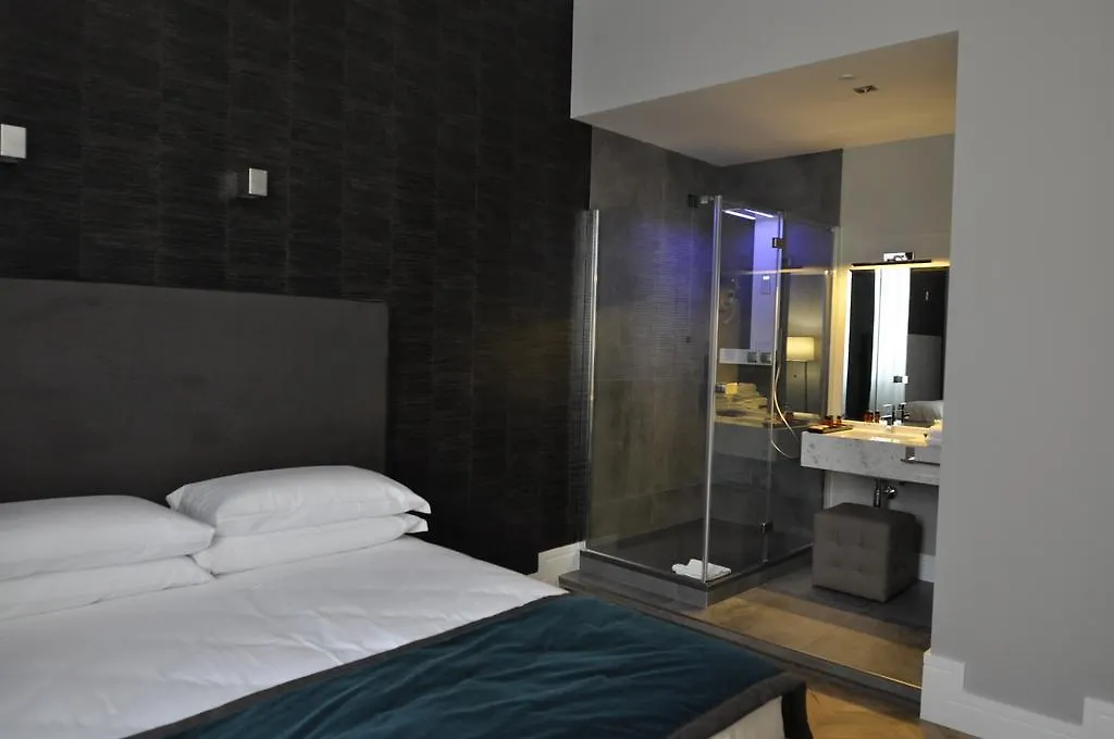 Place 24 Suites & Wellness Rome